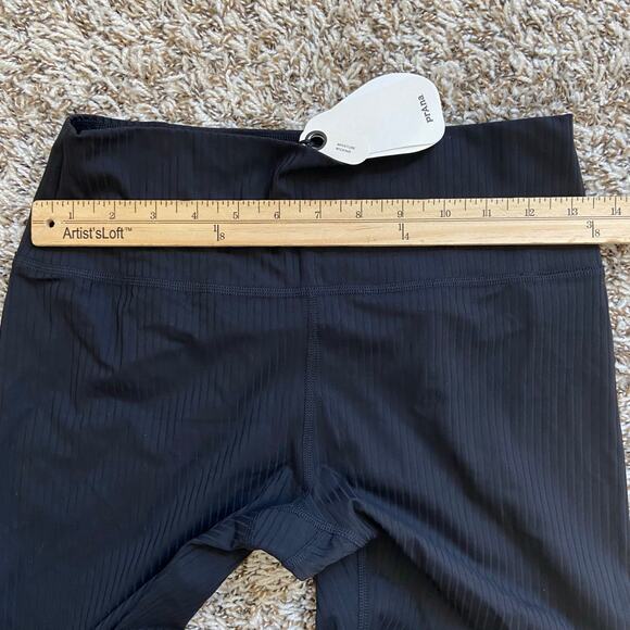 Prana Luxara Rib Flare Crop Legging Women's M Black High Rise Ribbed Texture - Picture 9 of 13